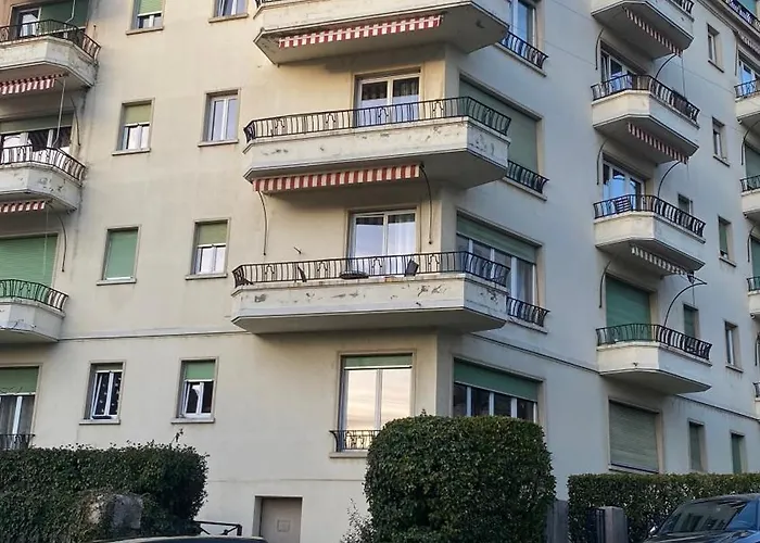 Apartment Little Studio-city Centre & Train Station *